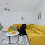 Family Droga Na Bystre By Renters * زاكوباني