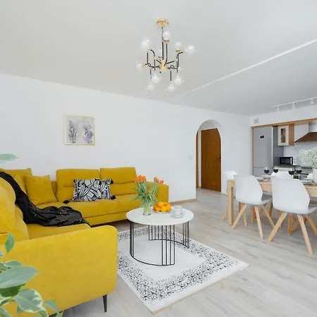 Family Droga Na Bystre By Renters Daire *